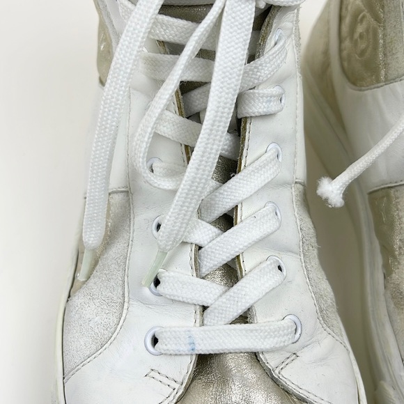 Louis Vuitton High Top Sneakers White and Silver gold Size EU 36 - Picture 5 of 12